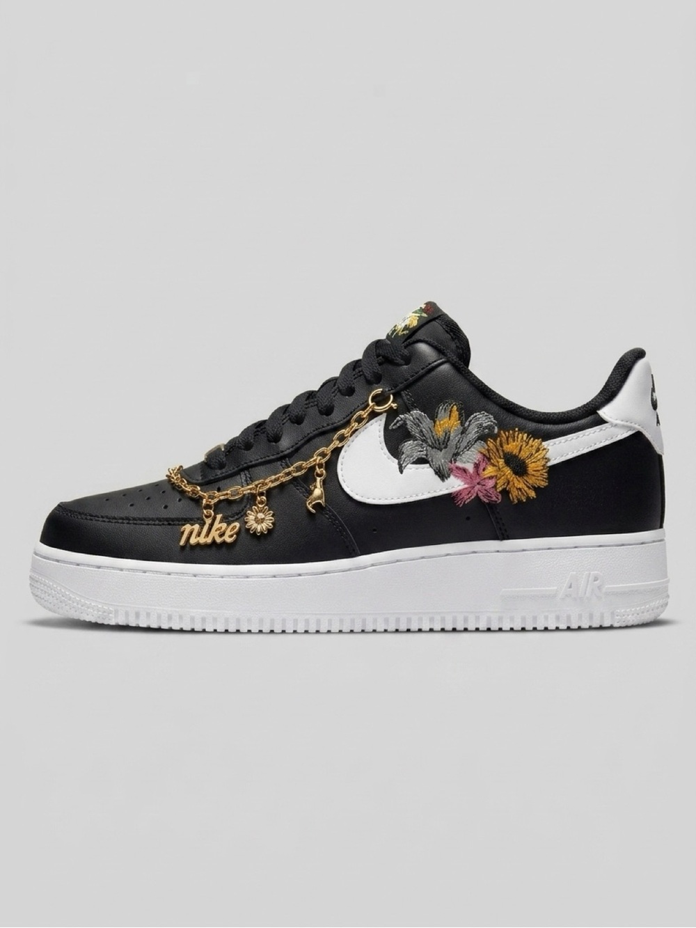 Nike Women’s Black & White Floral Charm Air Force 1